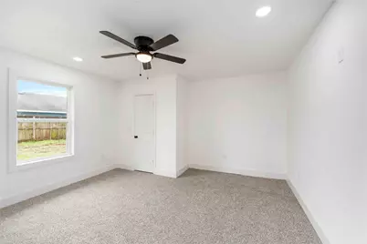 9226 Grady Street, Houston, TX 77016 - Photo 16