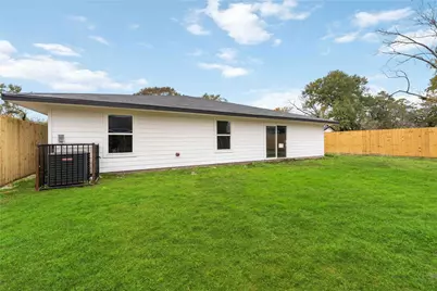 9226 Grady Street, Houston, TX 77016 - Photo 26