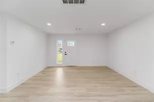 9226 Grady St, Houston, TX 77016 - Photo 14