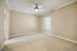 28 Hackberry Ln, Houston, TX 77027 - Photo 18