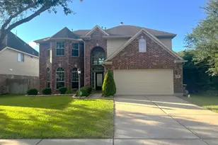 3526 Pine Valley Dr, Pearland, TX 77581 - Photo 2