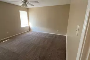 16410 Amy Ridge Rd, Houston, TX 77053 - Photo 8