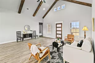 537 Chuckwagon Trail, Angleton, TX 77515 - Photo 6