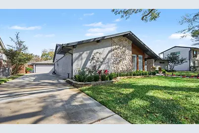 10718 Longmont Drive, Houston, TX 77042 - Photo 34