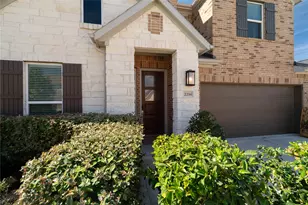 2214 Clements Shore Ln, La Porte, TX 77571 - Photo 2