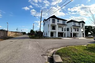 1714 Erin St, Houston, TX 77009 - Photo 6