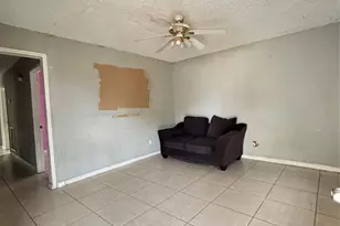 439 Terminal St, Houston, TX 77020 - Photo 2