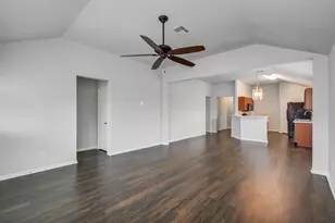 2015 Upland Plover Ct, Rosenberg, TX 77471 - Photo 18