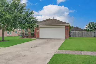 2015 Upland Plover Ct, Rosenberg, TX 77471 - Photo 4