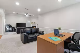 2013 Wickersham Dr, Huntsville, TX 77340 - Photo 12