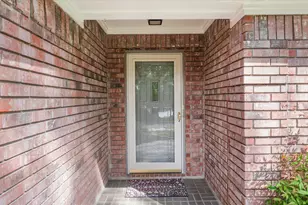 2013 Wickersham Dr, Huntsville, TX 77340 - Photo 6