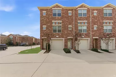 5941 South Loop E #1301, Houston, TX 77033 - Photo 2