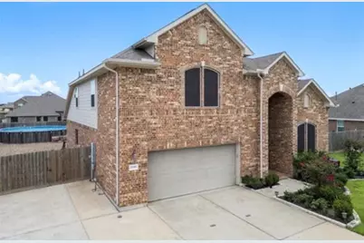 9518 Franklin Drive, Mont Belvieu, TX 77523 - Photo 4