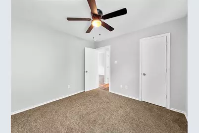 4311 Amaryllis Avenue, Baytown, TX 77521 - Photo 6