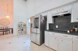 8018 Zimmermann Dr, Houston, TX 77088 - Photo 14