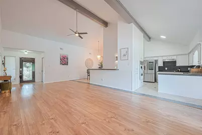 8018 Zimmermann Drive, Houston, TX 77088 - Photo 8