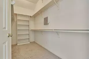9915 Willow Crossing Dr, Houston, TX 77064 - Photo 26
