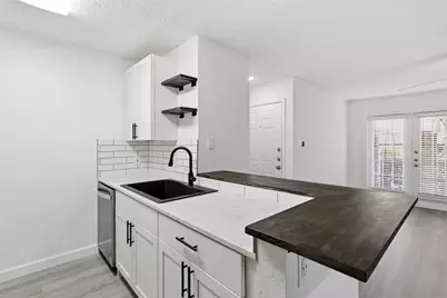 3600 Jeanetta Street #2707, Houston, TX 77063 - Photo 4