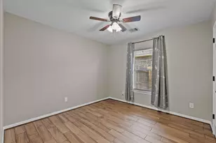 845 Indigo Springs Ln, La Marque, TX 77568 - Photo 22