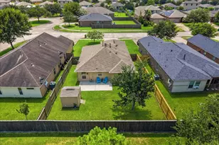845 Indigo Springs Ln, La Marque, TX 77568 - Photo 30