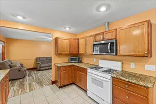 15802 Park Manor St, Houston, TX 77053 - Photo 14