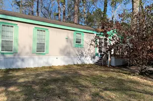 202 Armadillo T, Onalaska, TX 77360 - Photo 1