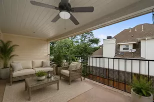 1723 Nantucket Dr, Houston, TX 77057 - Photo 2