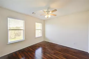 2922 Halcyon Time Trail, Houston, TX 77045 - Photo 34
