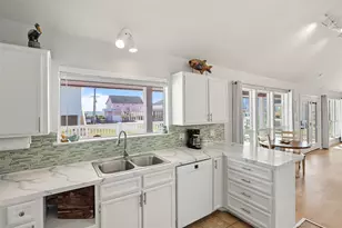 2300 Martinique, Crystal Beach, TX 77650 - Photo 14