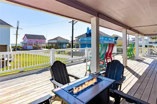 2300 Martinique, Crystal Beach, TX 77650 - Photo 8