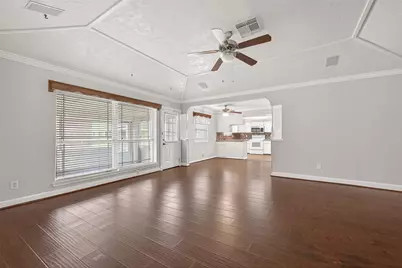 10006 Towne Tower Lane, Sugar Land, TX 77498 - Photo 10