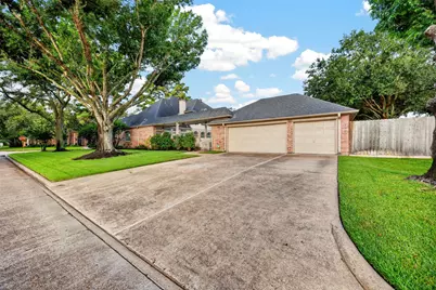 19602 Laurel Park Lane, Houston, TX 77094 - Photo 6