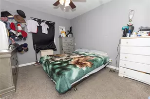 4315 Cornell St, Houston, TX 77022 - Photo 32