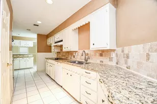 25121 Lakeview Rd, Katy, TX 77494 - Photo 16