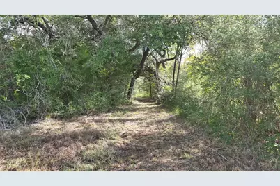 5400 Florida Chapel Road, Fayetteville, TX 78940 - Photo 40