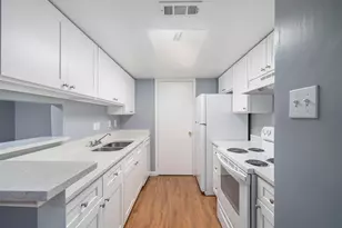6415 South Lake Houston Pkwy, Houston, TX 77049 - Photo 4