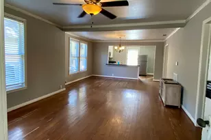 1230 Ashland St, Houston, TX 77008 - Photo 2