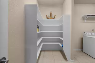 109 Hawke Bay Ln, Friendswood, TX 77546 - Photo 16