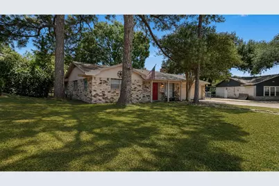 2015 Lee Street, Brenham, TX 77833 - Photo 16
