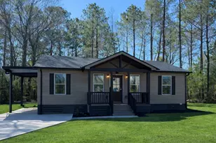 7926 Hawthorne Ln, Plantersville, TX 77363 - Photo 1