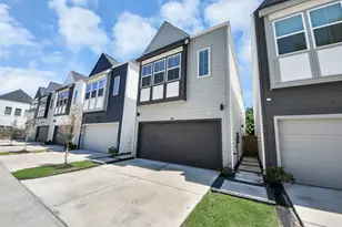 318 Neyland St, Houston, TX 77022 - Photo 2