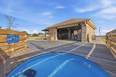 510 Country Lane, Bridge City, TX 77611 - Photo 28