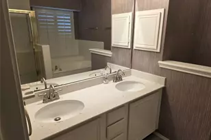 1323 Village Garden Dr, Missouri City, TX 77459 - Photo 30