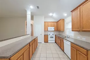 6806 Haley Ct, Pearland, TX 77584 - Photo 18