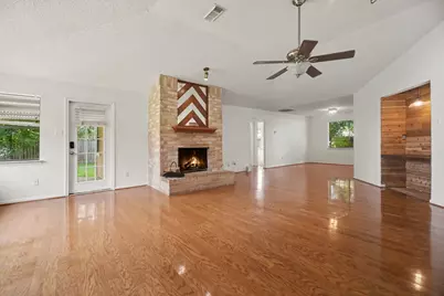 2103 Rolling Glen Drive, Spring, TX 77373 - Photo 4