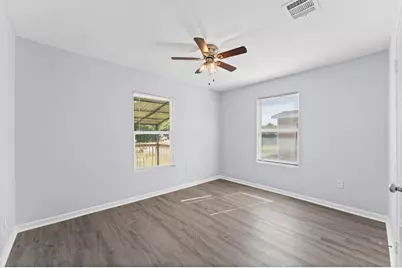 509 17th Avenue N, Texas City, TX 77590 - Photo 14