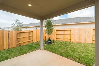 6812 Hart Oak Court, Conroe, TX 77304 - Photo 6