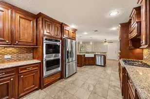 13115 Bristol Berry Dr, Cypress, TX 77429 - Photo 10