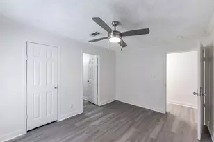 134 Varsity Circle, Huntsville, TX 77340 - Photo 14