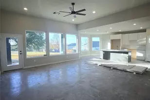 12491 Ridgecrest Dr, Willis, TX 77318 - Photo 4